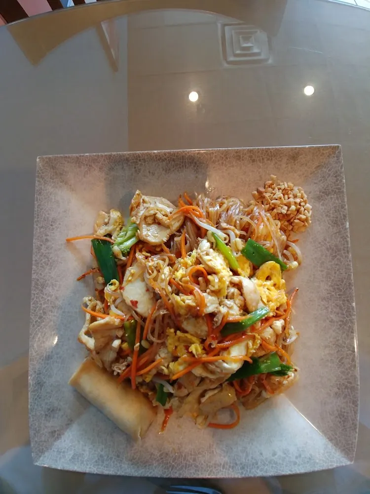 Chicken Pad Thai